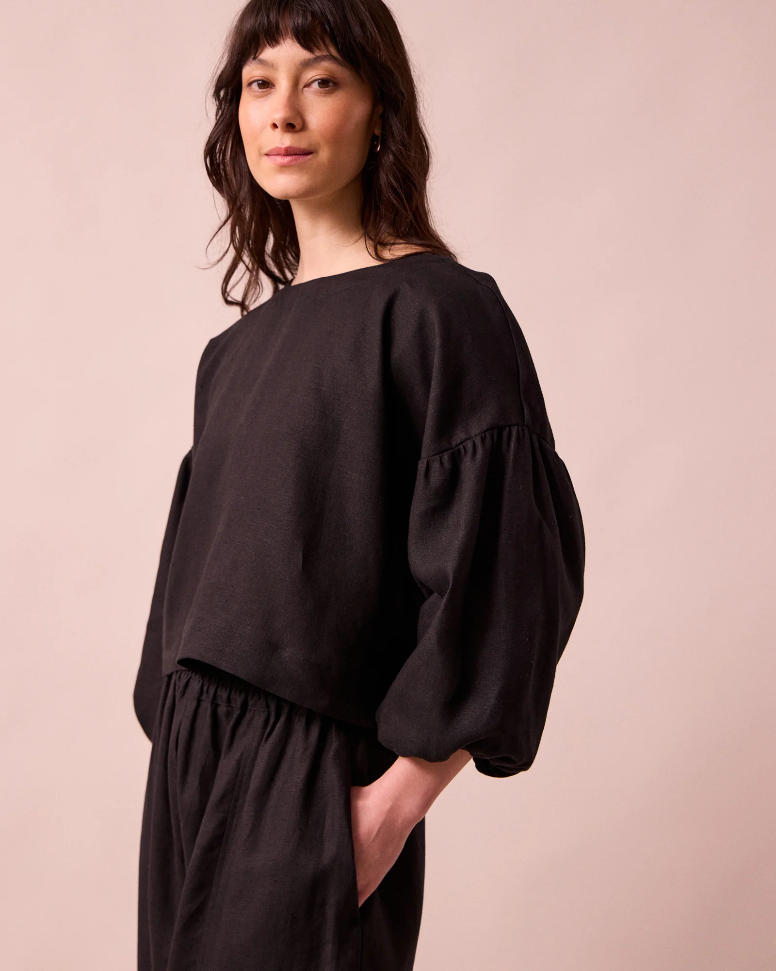 Aisha Black Linen Top - Image 3