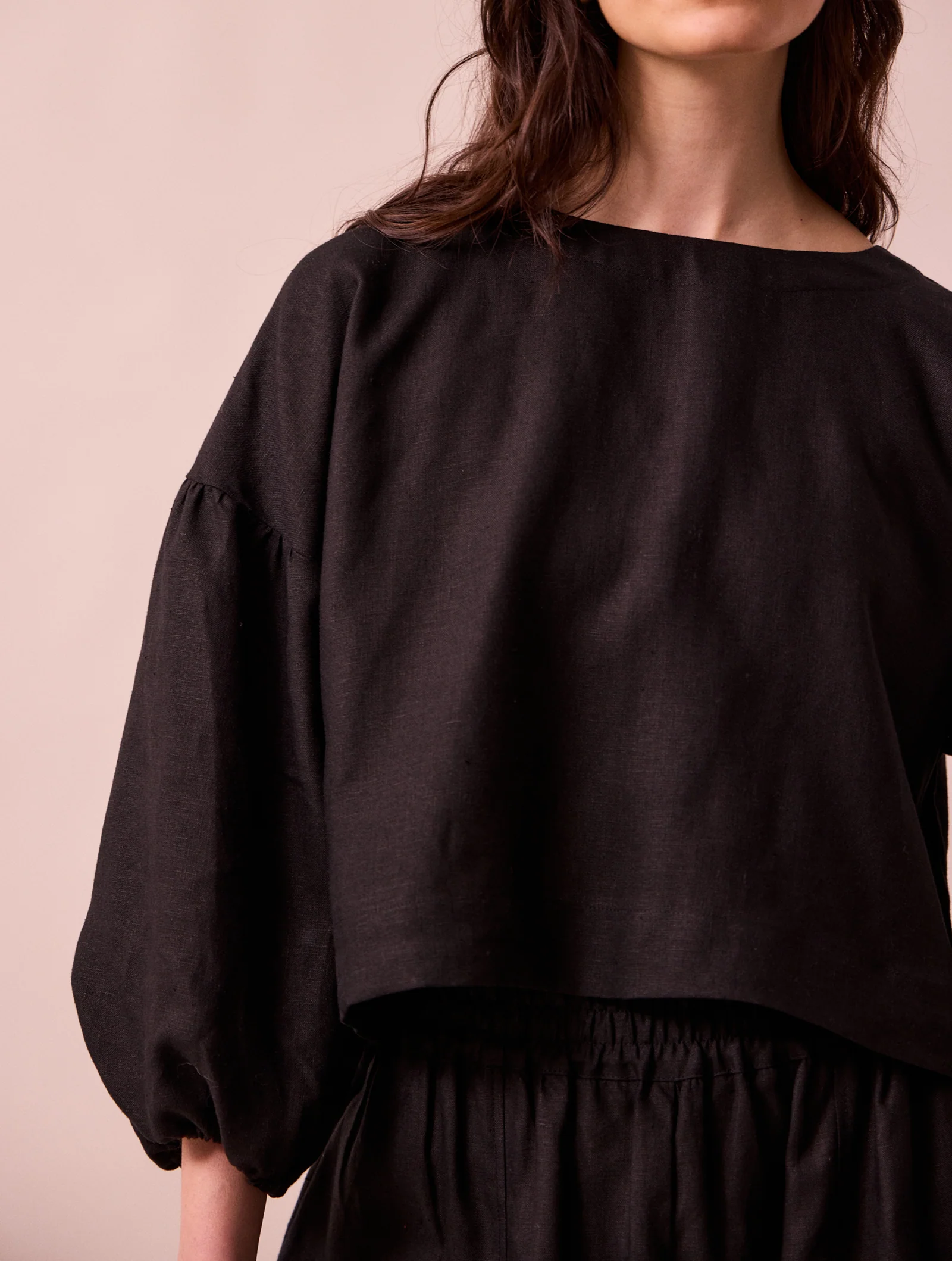 Aisha Black Linen Top - Image 5