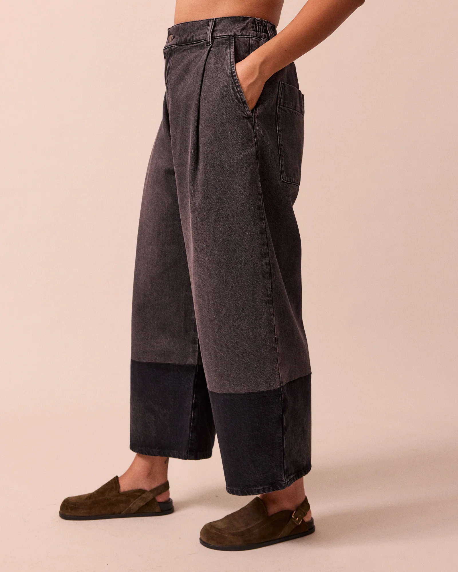 Blair Grey Contrast Hem Denim Jeans - Image 4
