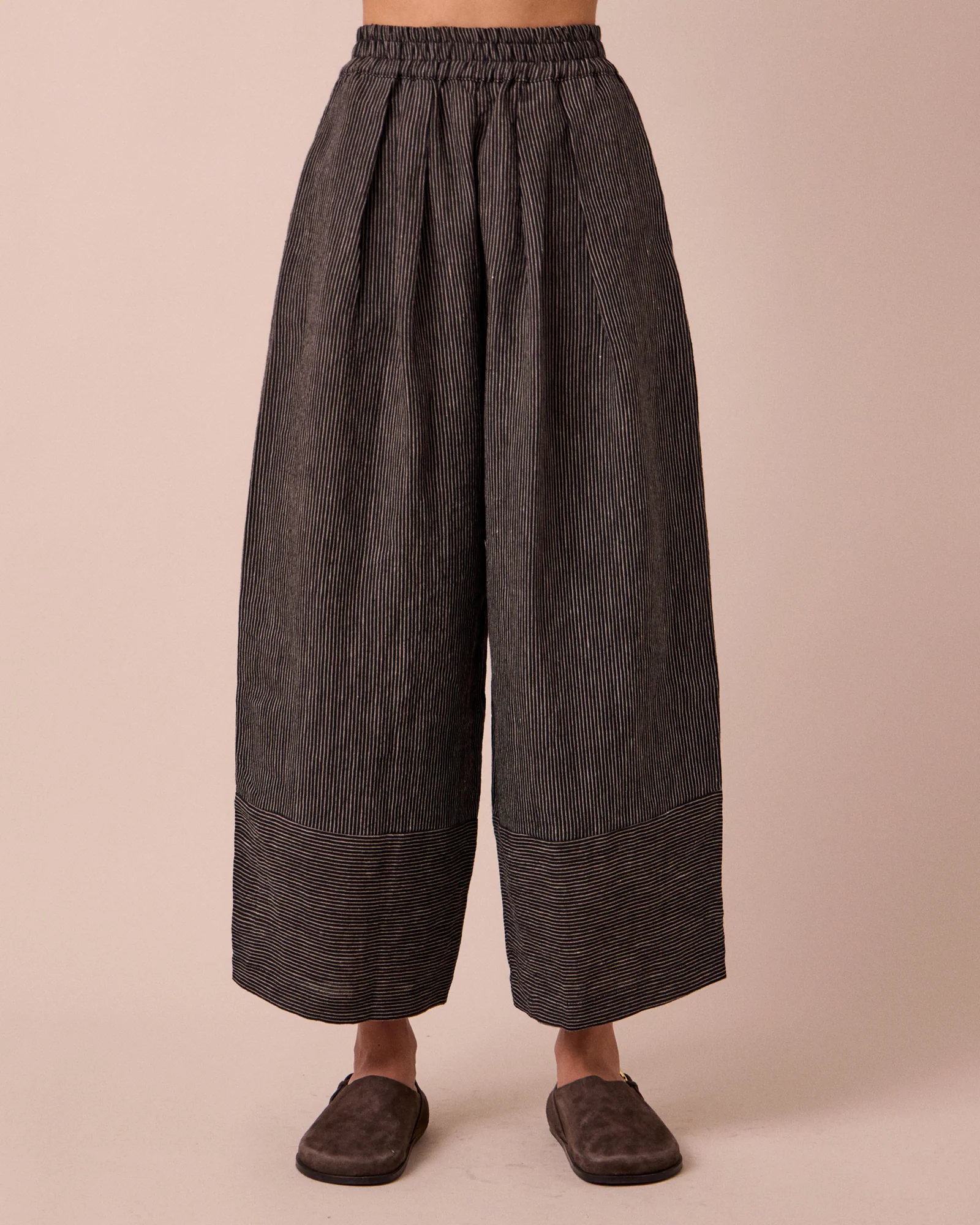 Bobbi Black & Ecru Pencil Stripe Linen Trousers - Image 3