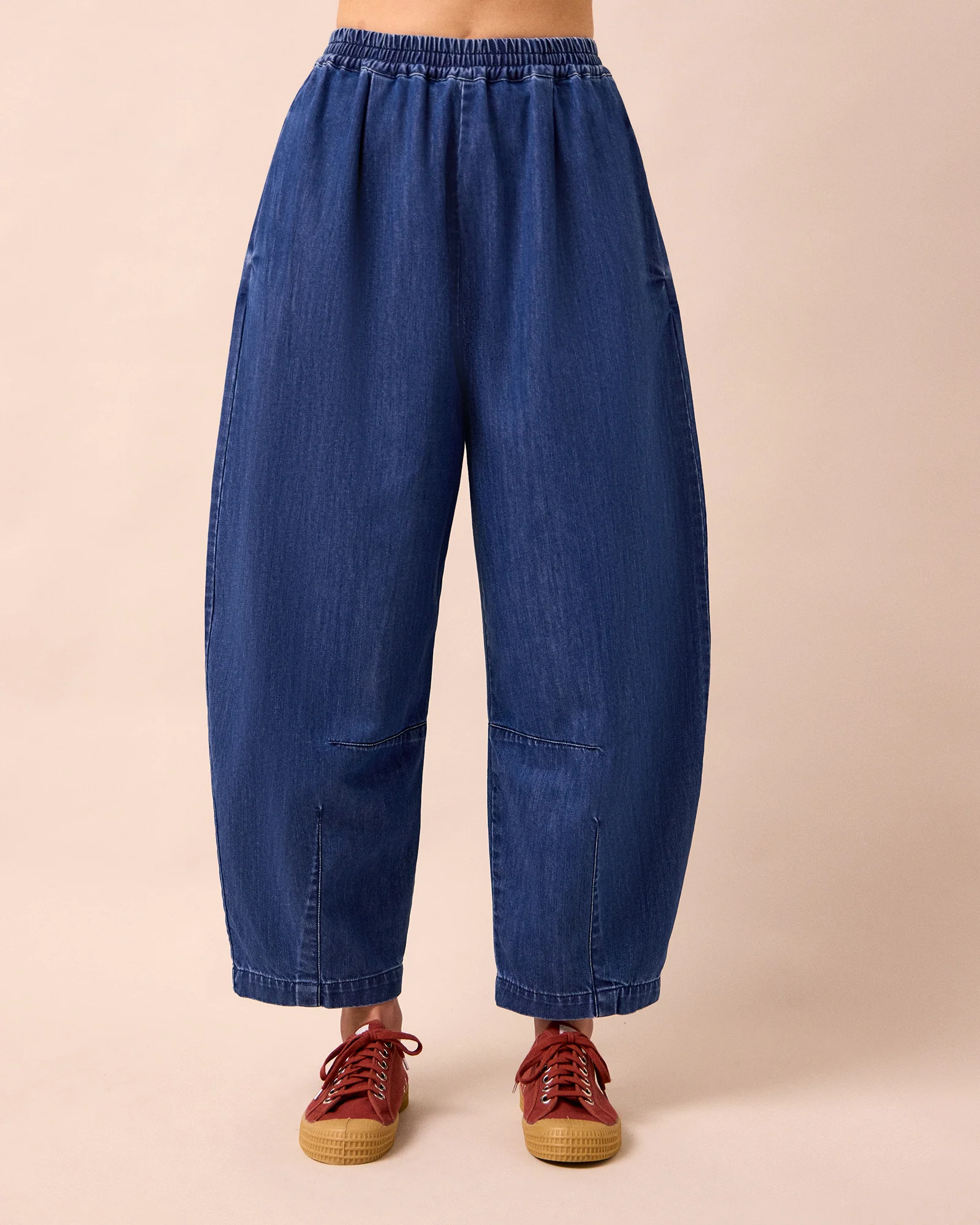 Daisy Mid Blue Light Weight Denim Jeans - Image 4