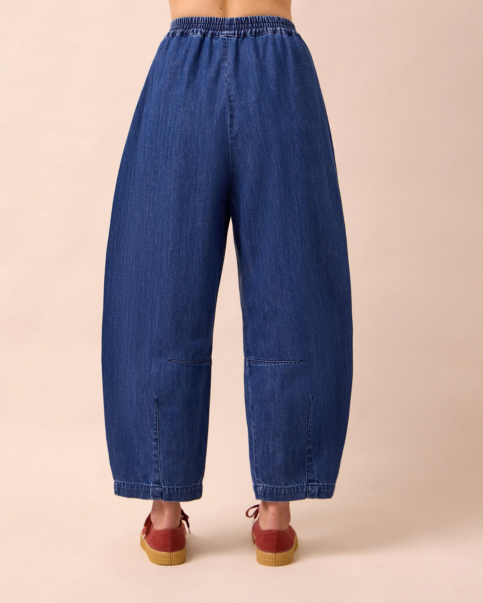 Daisy Mid Blue Light Weight Denim Jeans - Image 5