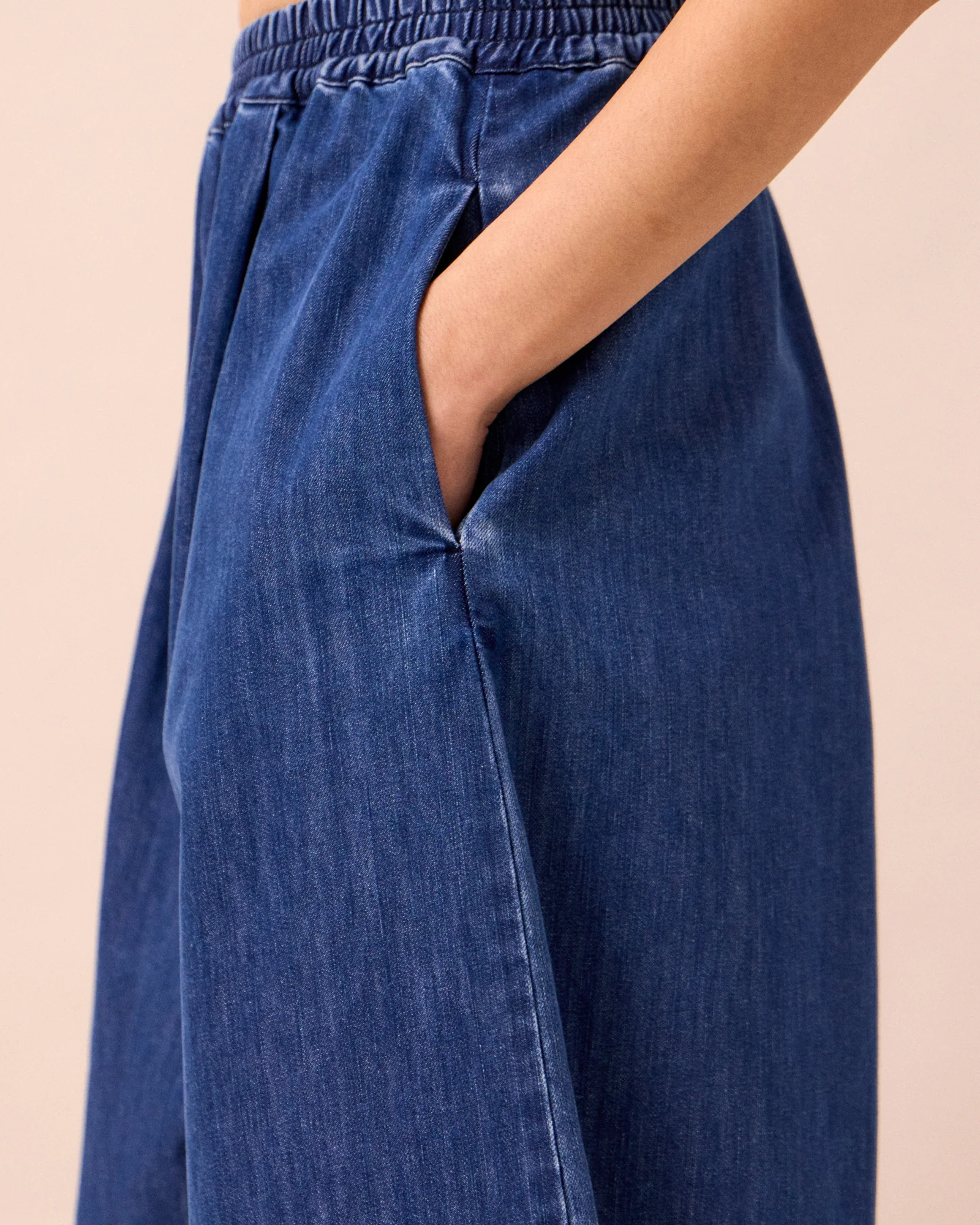Daisy Mid Blue Light Weight Denim Jeans - Image 6
