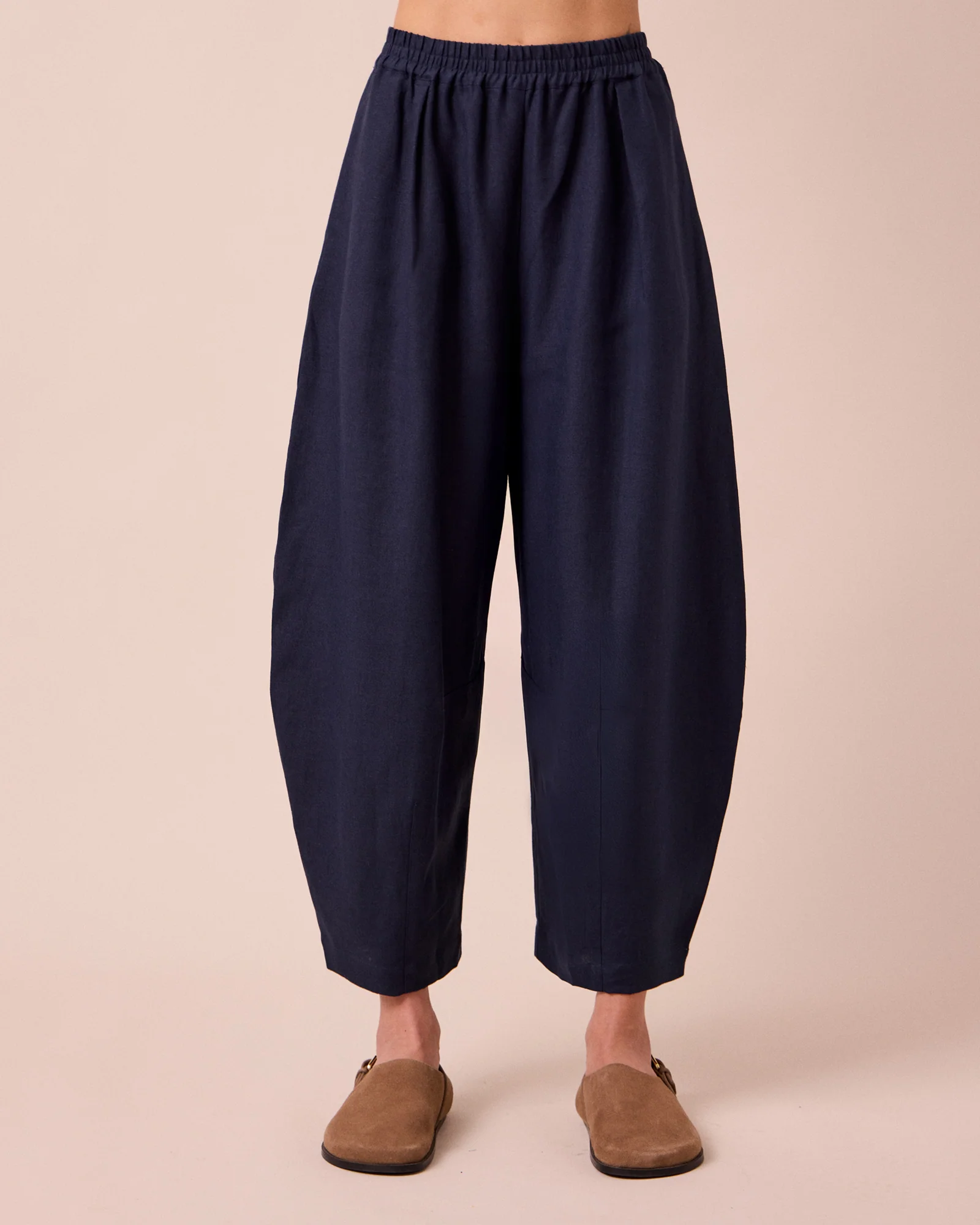 Daisy Navy Linen Trousers - Image 3