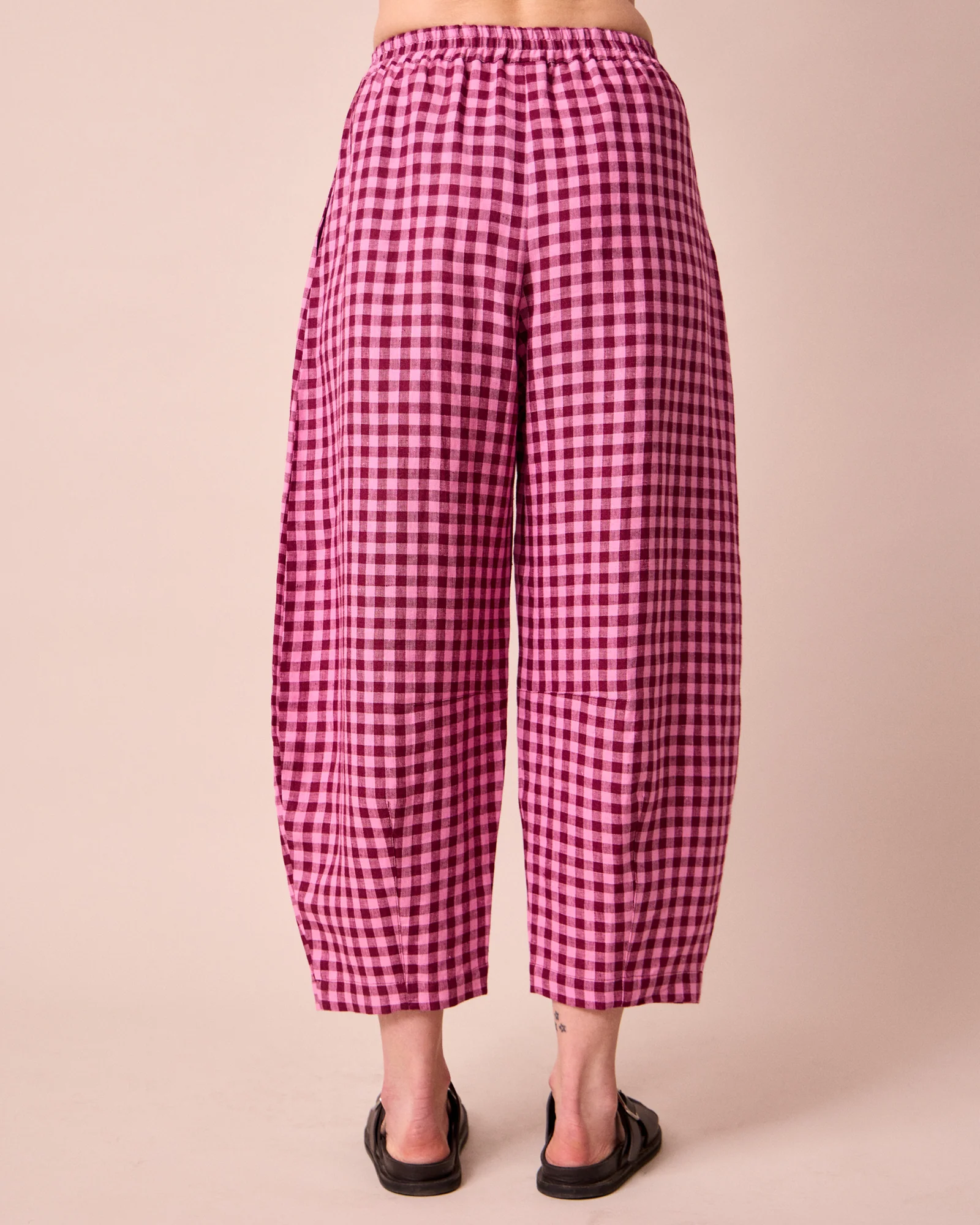 Daisy Summer Berry Gingham Linen Trousers - Image 4