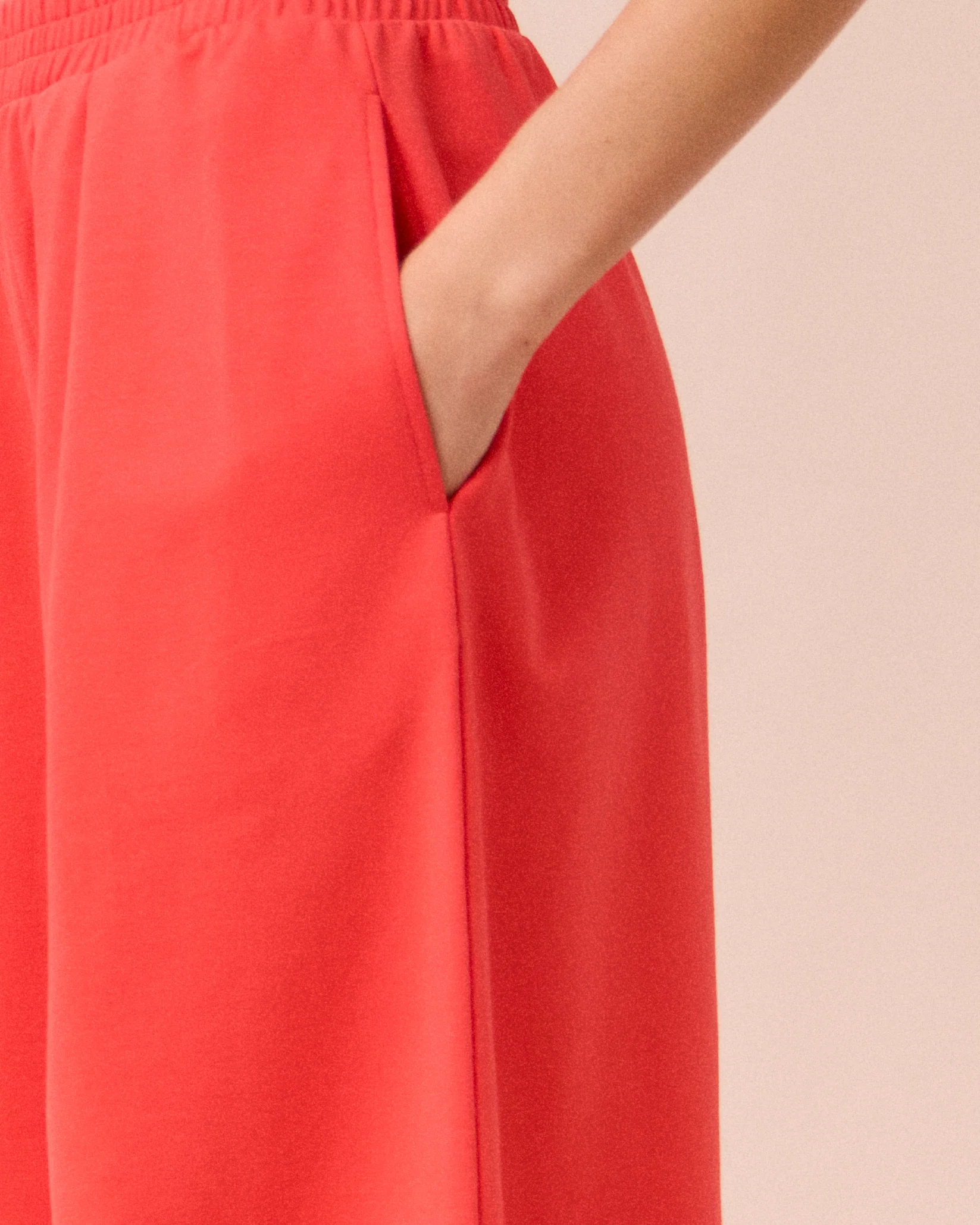 Daisy Watermelon Jersey Trousers - Image 5