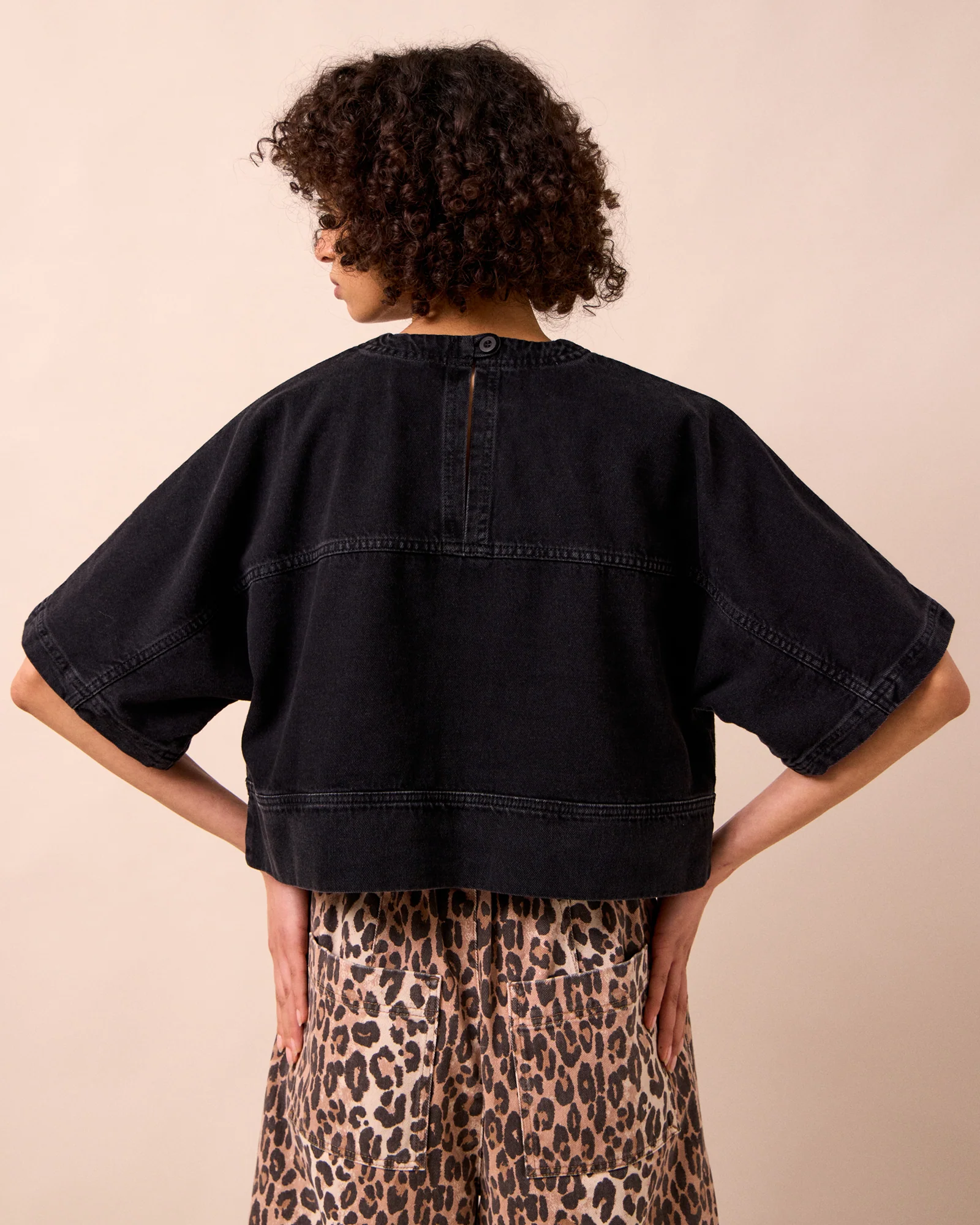 Eva Washed Black Denim T-Shirt - Image 4