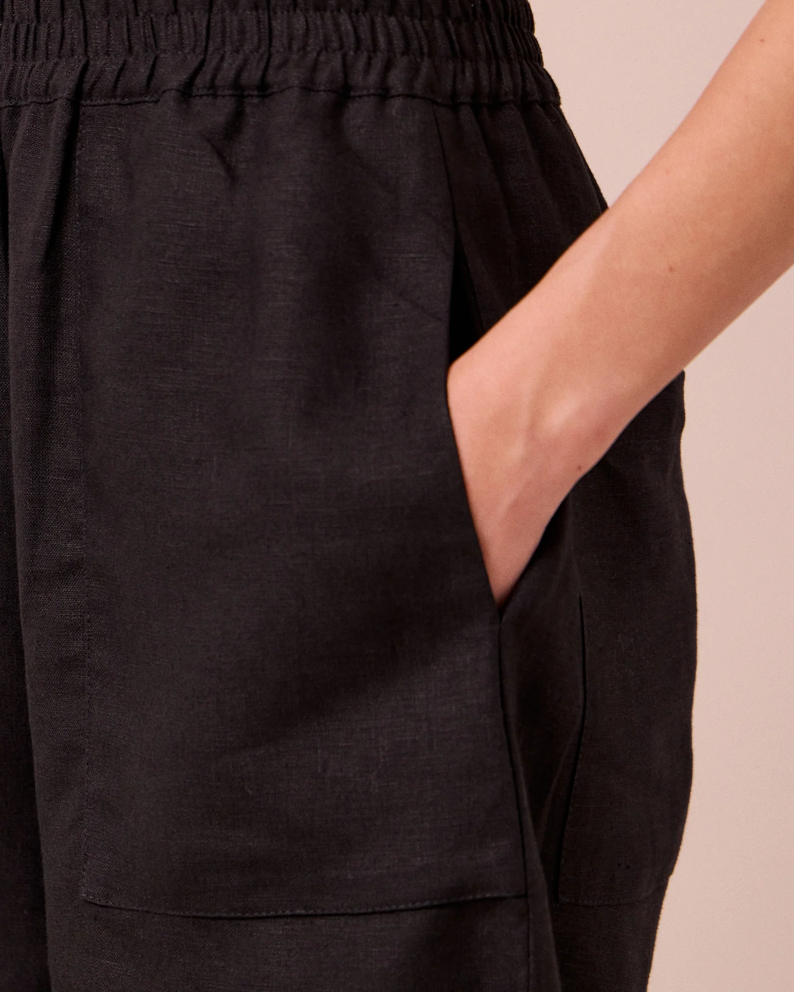 Huxley Black Linen Trousers - Image 5