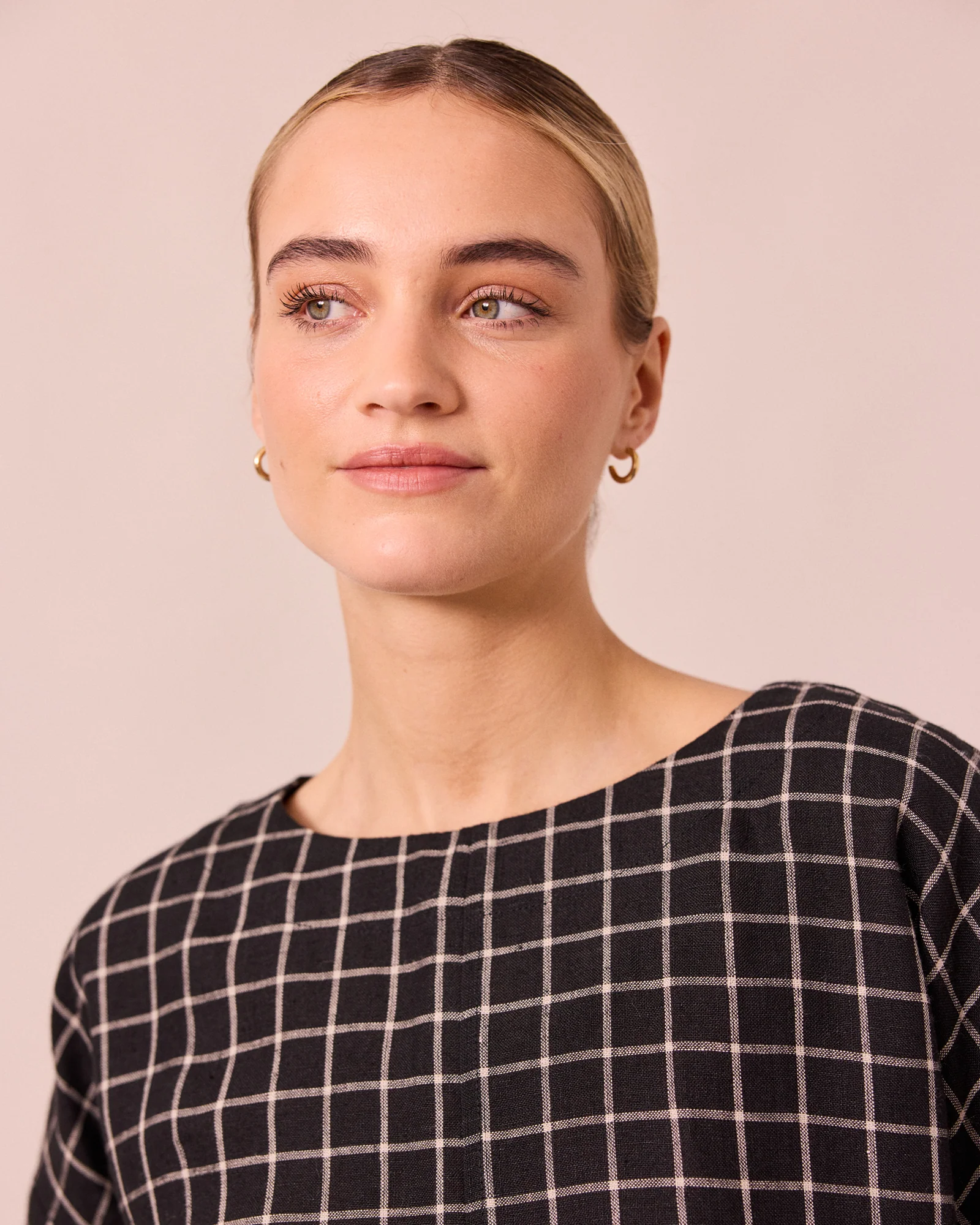 Lily Black Grid Linen Top - Image 4