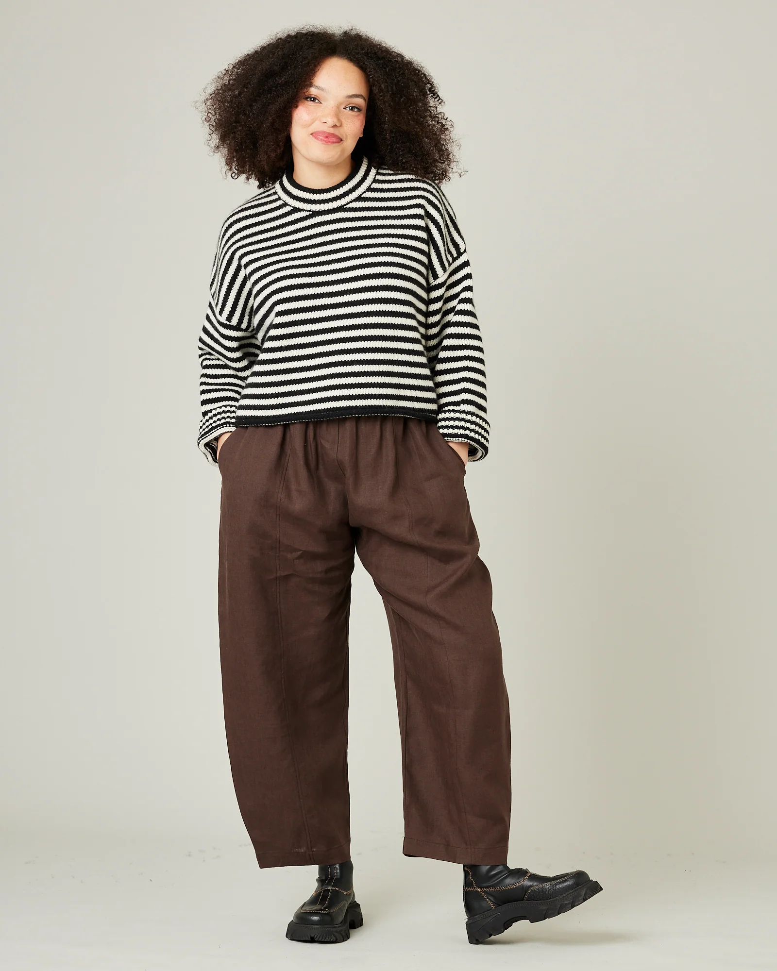 Mabel Chocolate Linen Trousers - Image 9