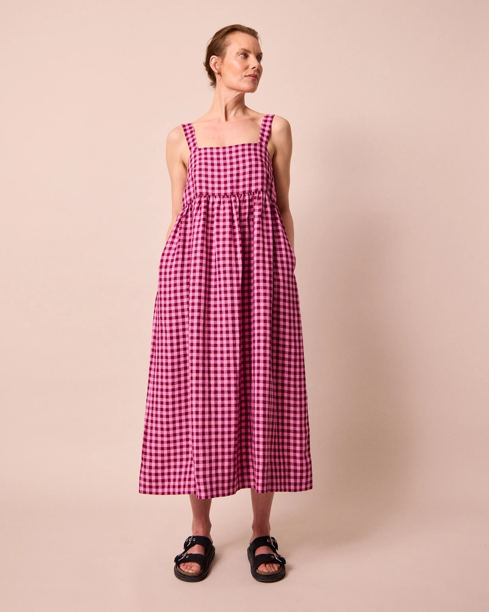 Dresses / NEW