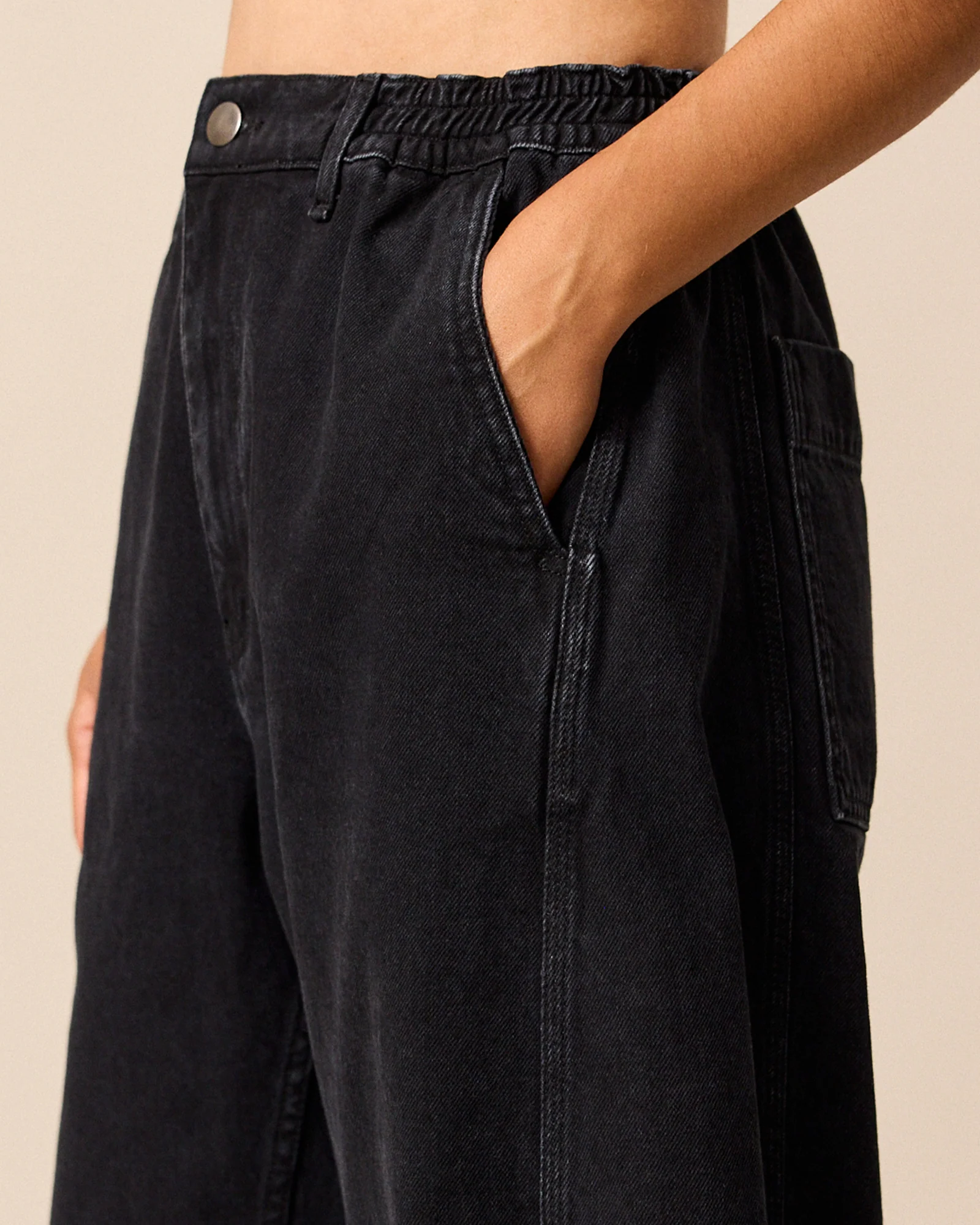 Tori Washed Black Denim Jeans - Image 5